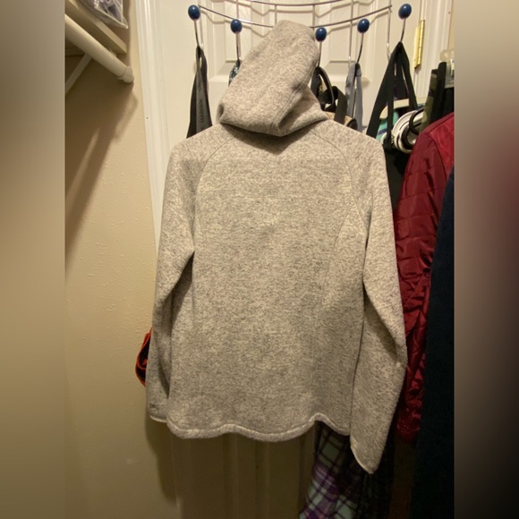 Legendary Whitetails Hooded Zip/Buttonup - Picture 2 of 8